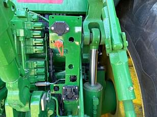 Main image John Deere 8R 370 17