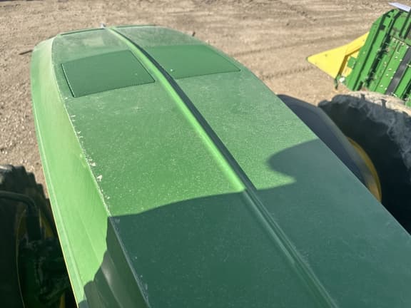 Image of John Deere 8R 370 equipment image 4
