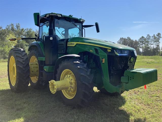 Image of John Deere 8R 370 equipment image 1