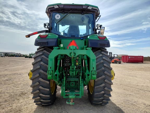 Image of John Deere 8R 370 equipment image 3