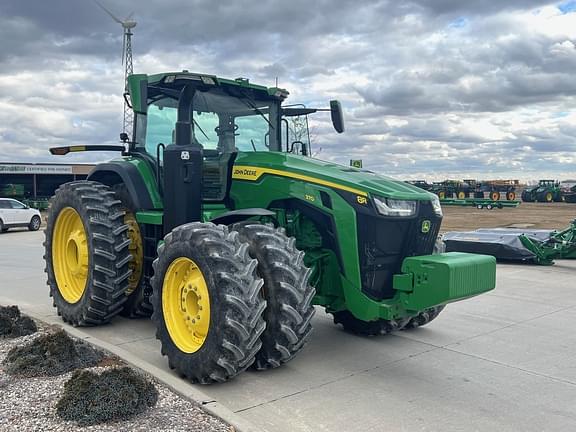 Image of John Deere 8R 370 equipment image 2