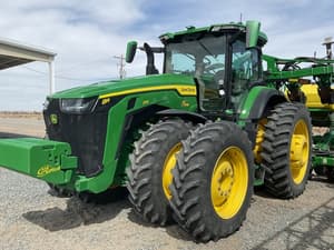 2022 John Deere 8R 370 Image