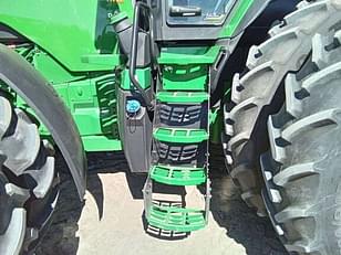 Main image John Deere 8R 370 11