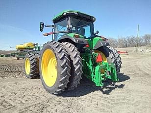 Main image John Deere 8R 370 3