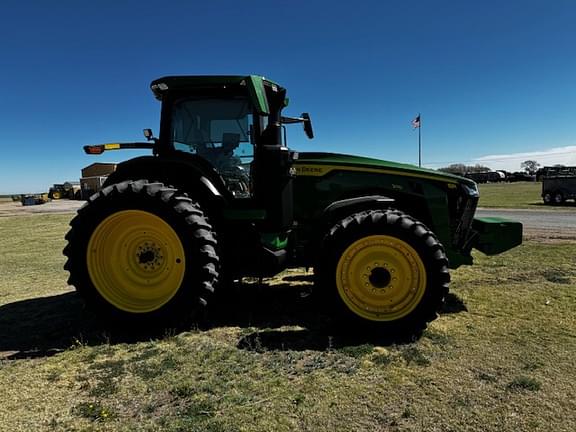 Image of John Deere 8R 370 equipment image 4