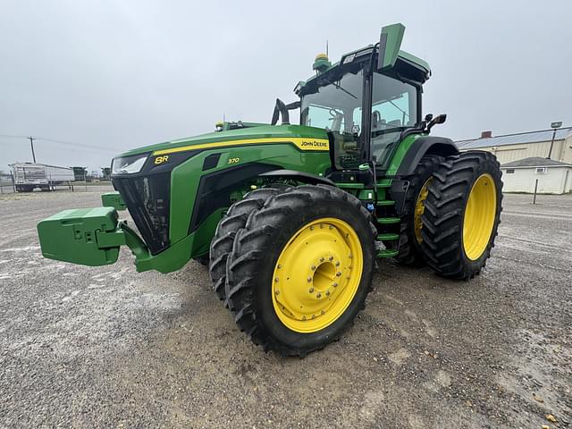 Image of John Deere 8R 370 equipment image 3