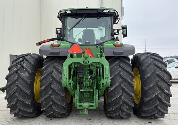 Image of John Deere 8R 370 equipment image 3