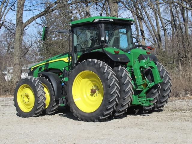 Image of John Deere 8R 370 equipment image 3