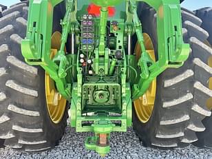 Main image John Deere 8R 370 18