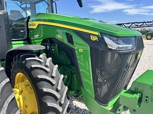 Main image John Deere 8R 370 26