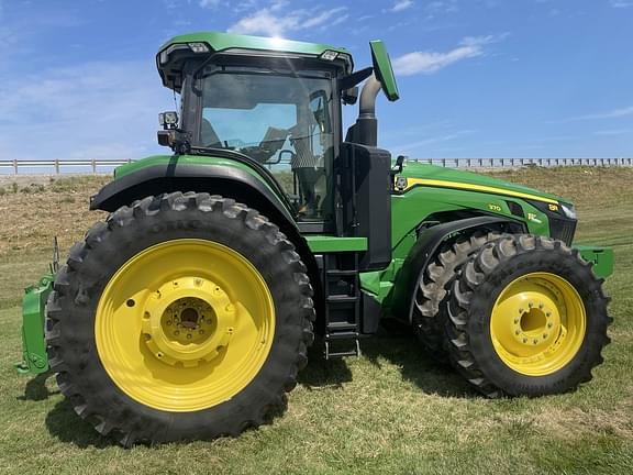 Image of John Deere 8R 370 equipment image 3