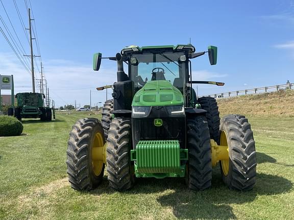 Image of John Deere 8R 370 equipment image 4