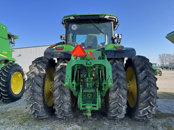 Image of John Deere 8R 370 equipment image 3