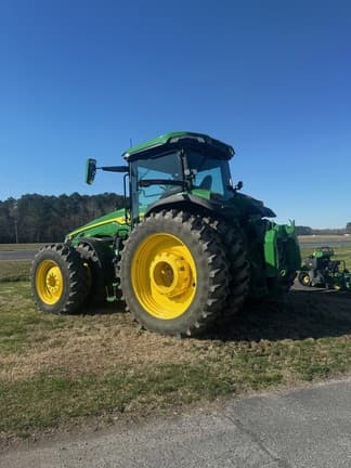 Image of John Deere 8R 370 equipment image 3