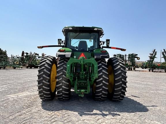 Image of John Deere 8R 370 equipment image 3