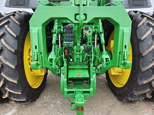 Main image John Deere 8R 370 10