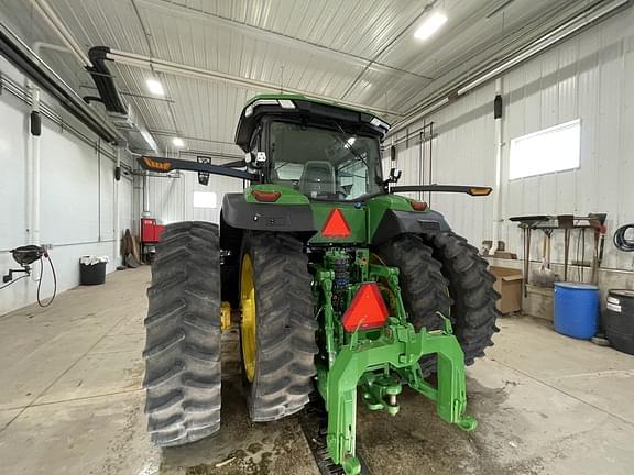 Image of John Deere 8R 370 equipment image 2