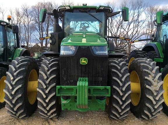 Image of John Deere 8R 370 equipment image 2