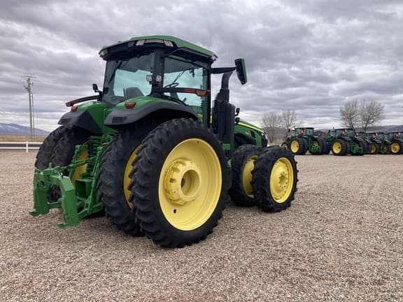 Image of John Deere 8R 370 equipment image 4