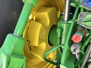 Main image John Deere 8R 370 17