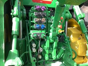 Main image John Deere 8R 370 18