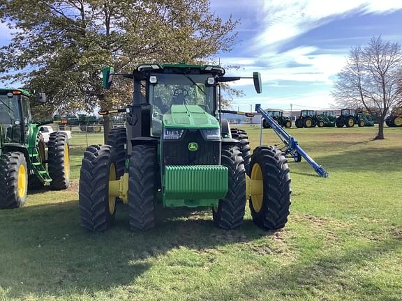 Image of John Deere 8R 370 equipment image 4