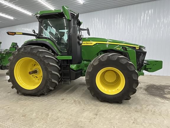 Image of John Deere 8R 370 equipment image 1