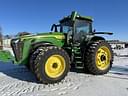 2022 John Deere 8R 370 Image