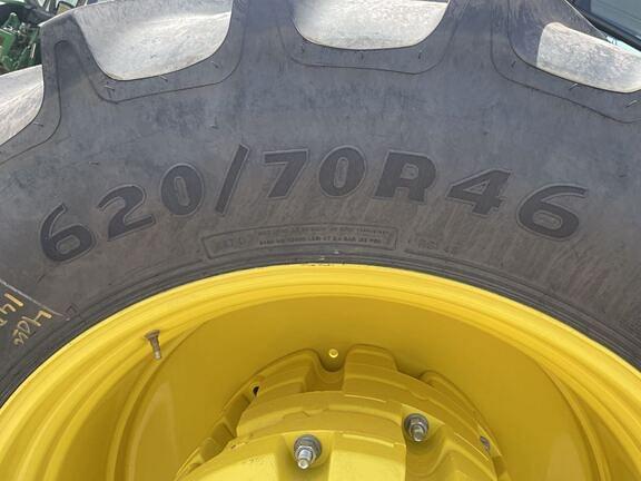 Main image John Deere 8R 370 12