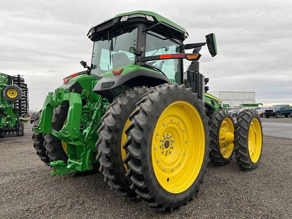 Image of John Deere 8R 370 equipment image 4