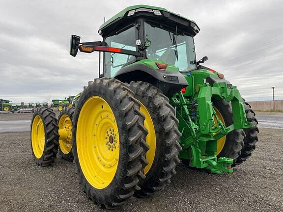 Image of John Deere 8R 370 equipment image 2