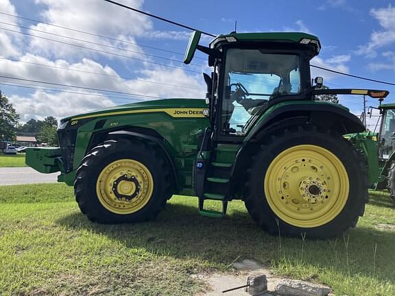 Image of John Deere 8R 370 equipment image 3