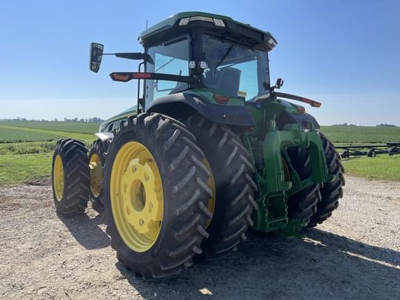 Image of John Deere 8R 370 equipment image 4
