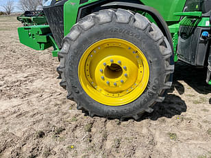 Main image John Deere 8R 370 23