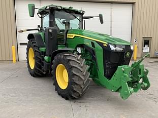 2022 John Deere 8R 370 Equipment Image0