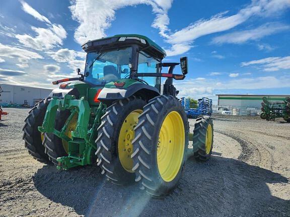 Image of John Deere 8R 370 equipment image 4