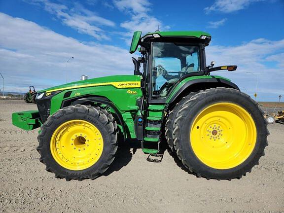 Image of John Deere 8R 370 equipment image 1