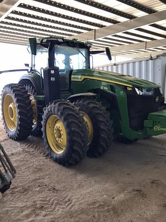 2022 John Deere 8R 370 Equipment Image0