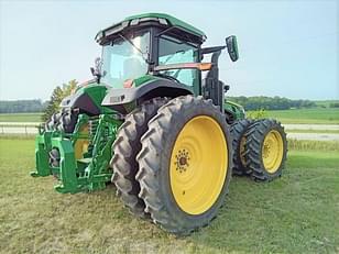 Main image John Deere 8R 370 5