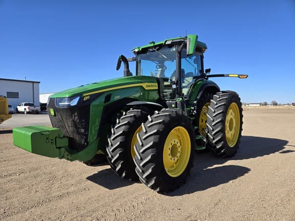 Image of John Deere 8R 370 equipment image 3