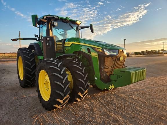 Image of John Deere 8R 370 equipment image 1