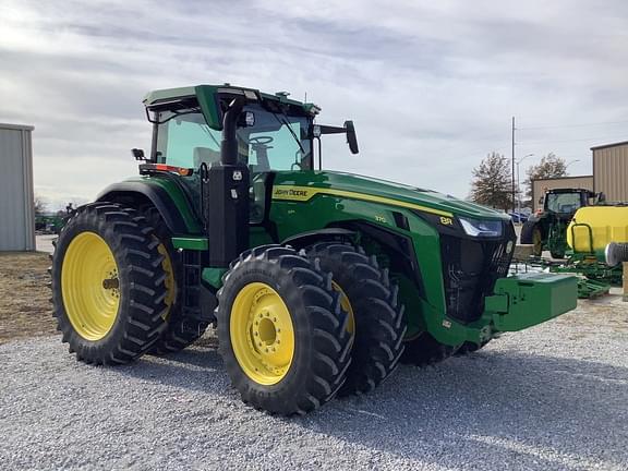 Image of John Deere 8R 370 equipment image 1