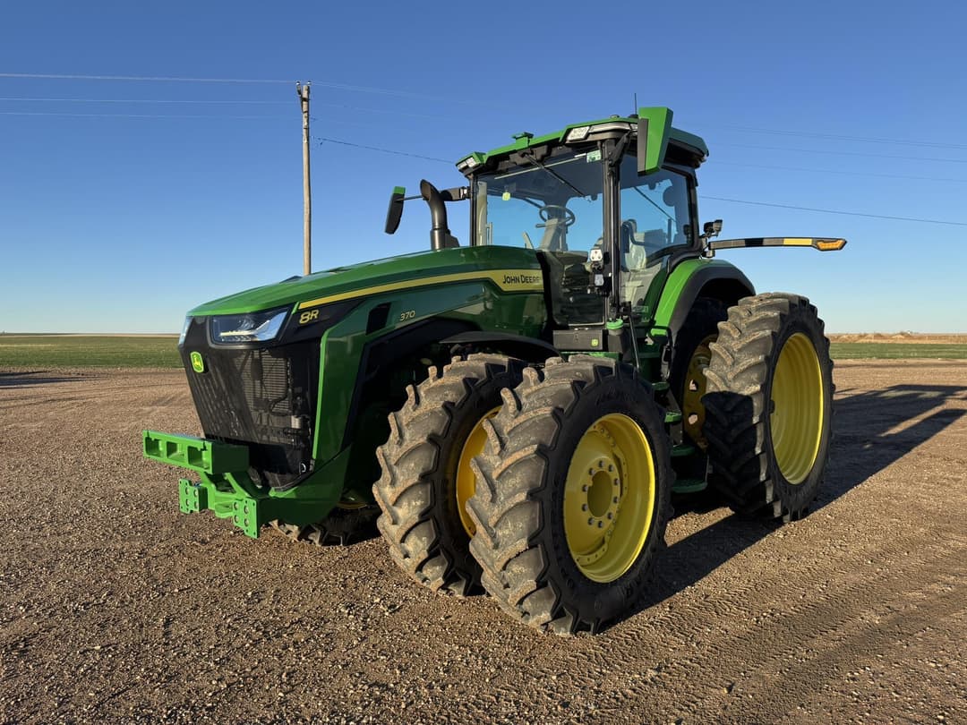 Image of John Deere 8R 370 Primary image