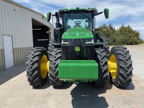 Image of John Deere 8R 370 equipment image 1
