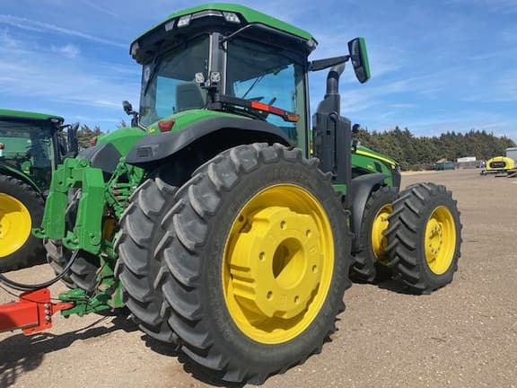 Image of John Deere 8R 370 equipment image 4