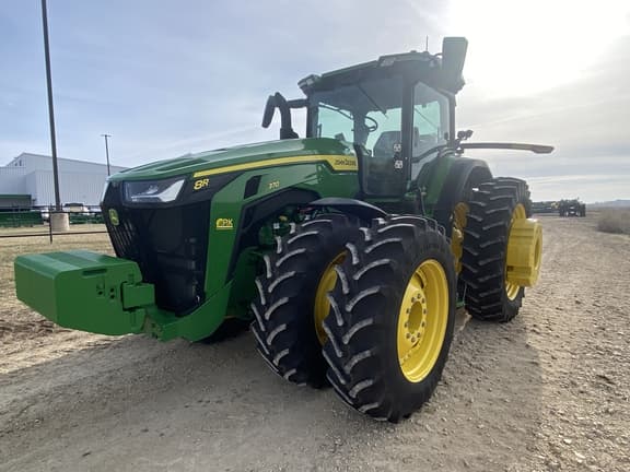 Image of John Deere 8R 370 Primary image