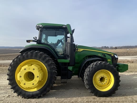 Image of John Deere 8R 370 equipment image 3