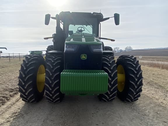 Image of John Deere 8R 370 equipment image 1