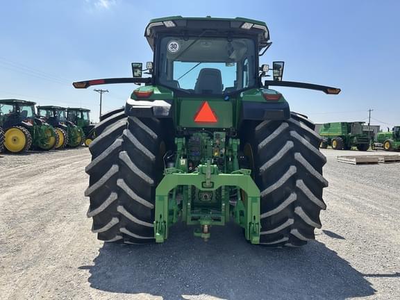 Image of John Deere 8R 370 equipment image 3