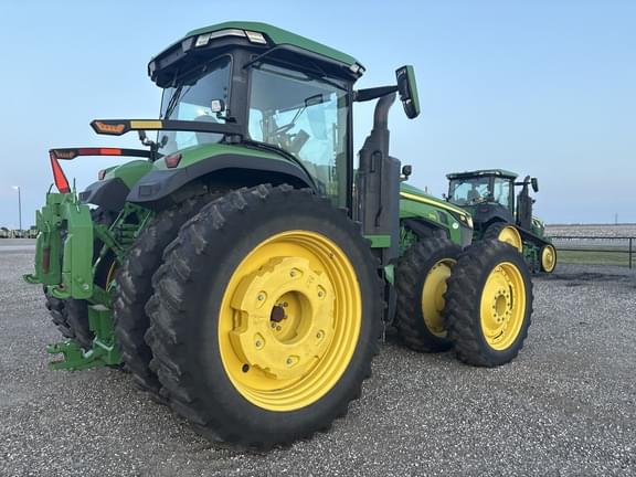 Image of John Deere 8R 370 equipment image 3